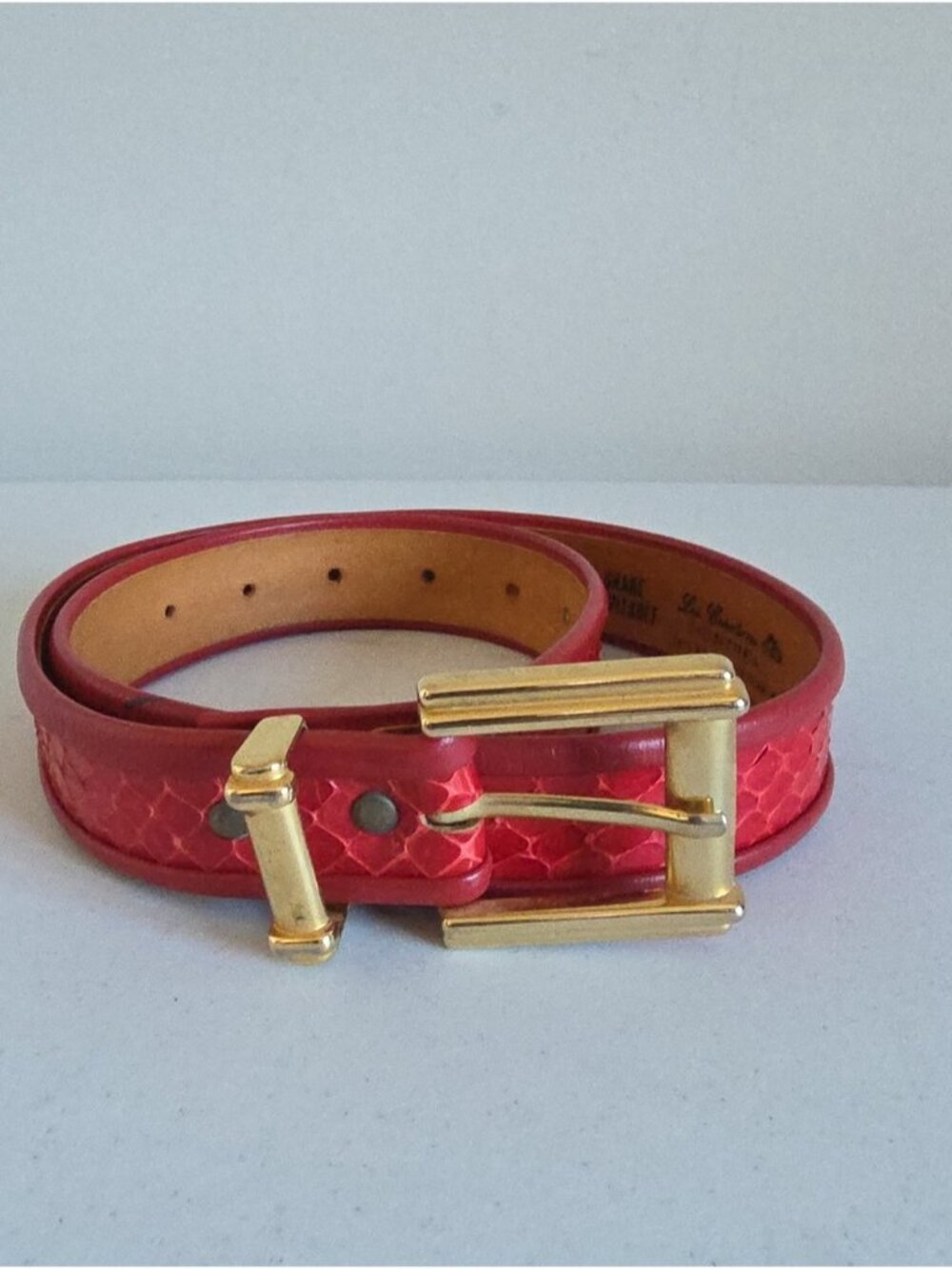 LES CREATIONS Montreal | Genuine Snake Leather Belt Red Gold Tone Buckle